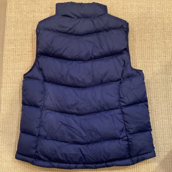 LL Bean Womens Down Vest Navy Blue Sz M - Picture 2 of 6